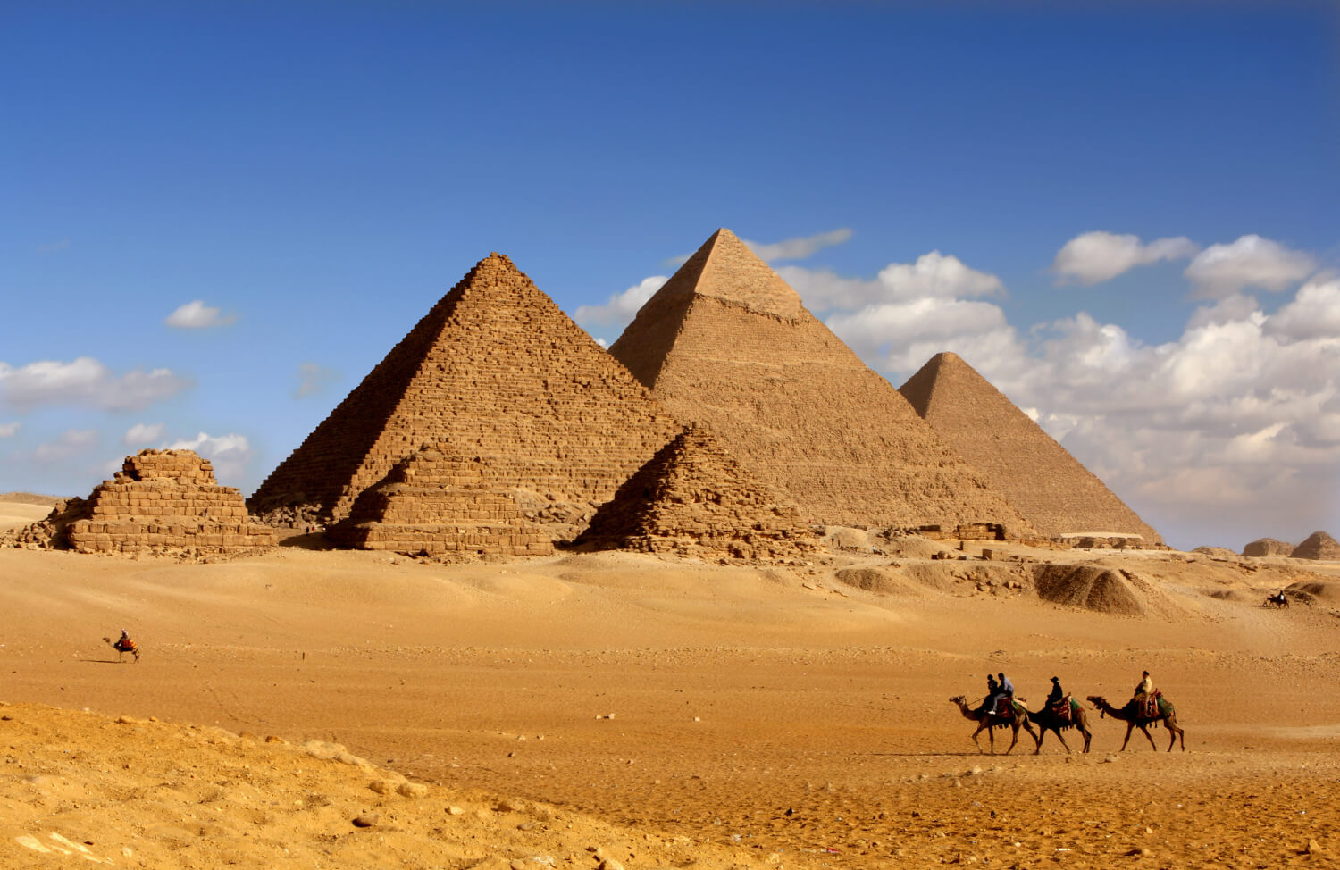 In the nude El Giza in beauties Egypt probes